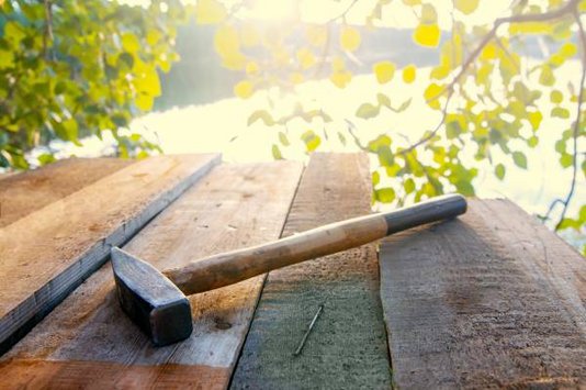 baumhaus-haus-baum-garten-bauen-holz-20